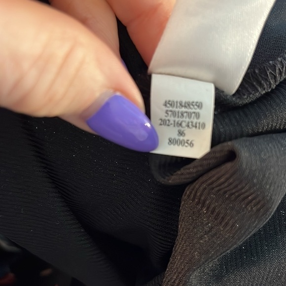 Chico’s Glittery Black Top Metallic 3/4 Sleeves Chicos 3 = XL Silver - Picture 8 of 9